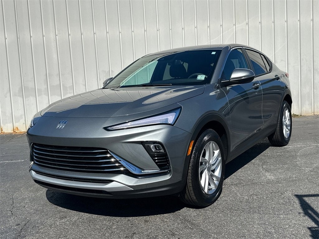 New 2025 Buick Envista Preferred SUV