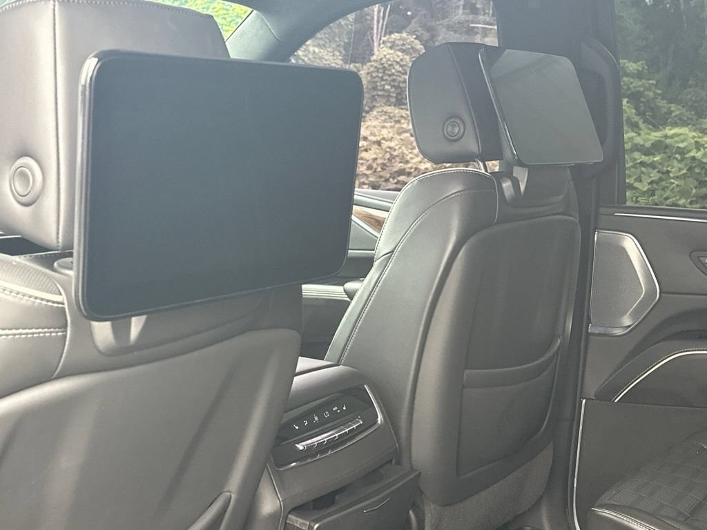 2022 Cadillac Escalade ESV Sport Platinum - Photo 21
