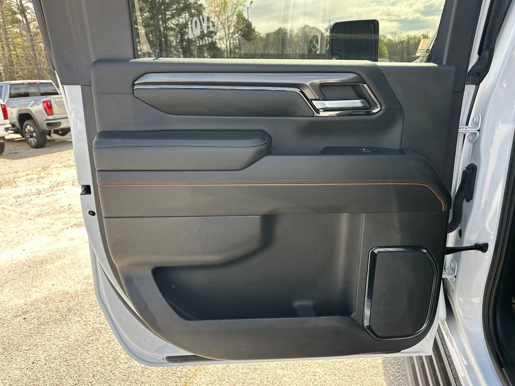 2024 GMC Sierra 2500HD AT4 - Photo 22