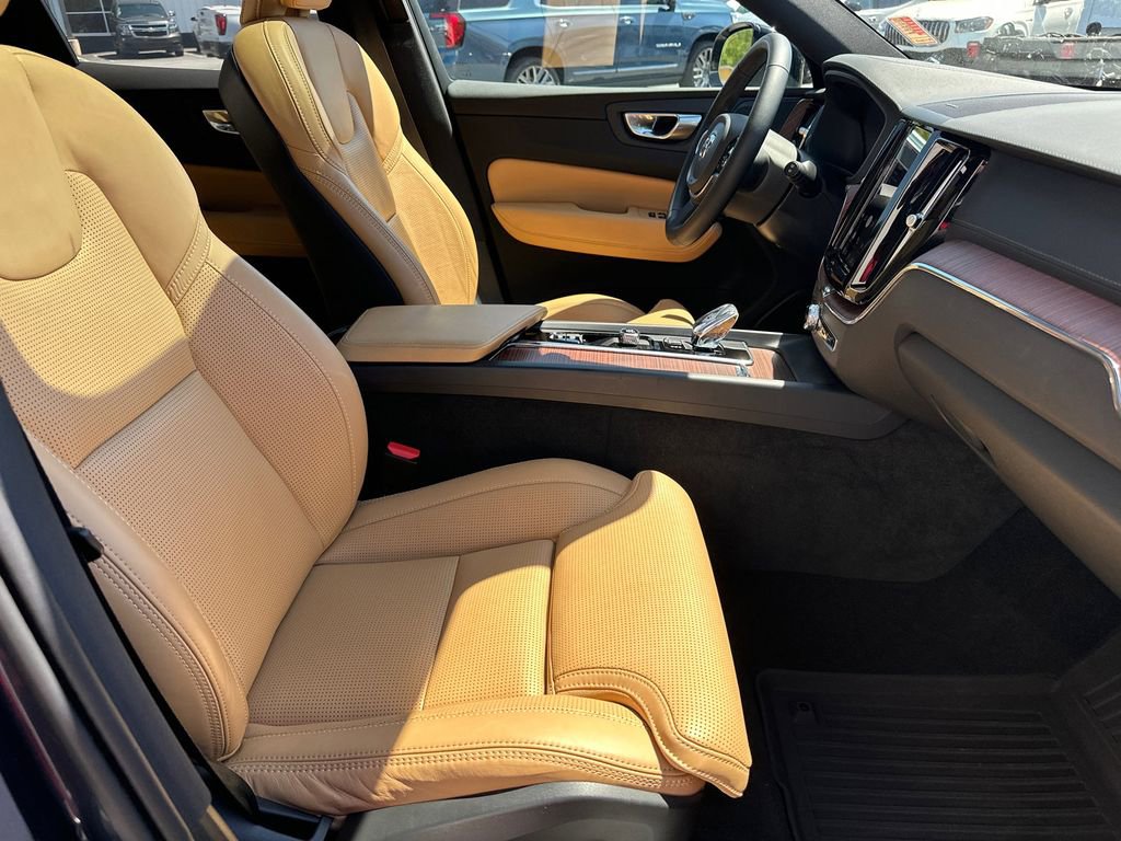 2024 Volvo XC60 Ultimate - Photo 14