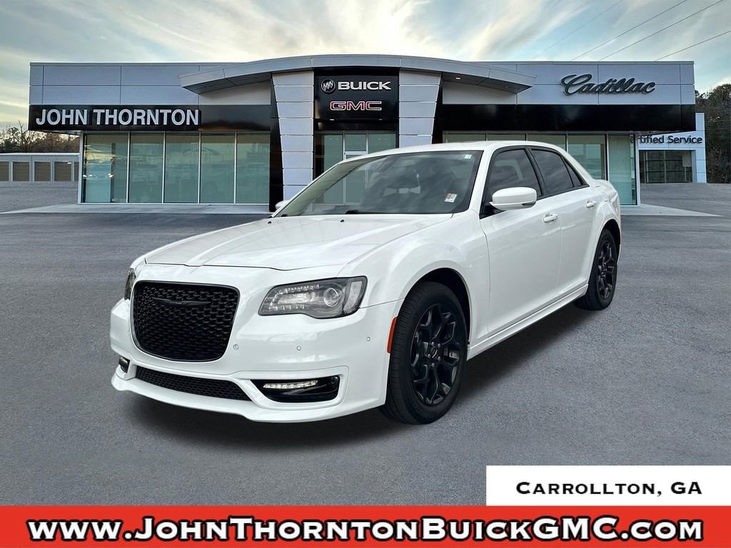 2023 Chrysler 300 Touring L