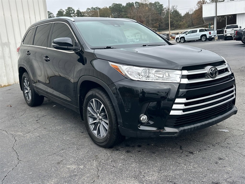 2017 Toyota Highlander XLE photo 4