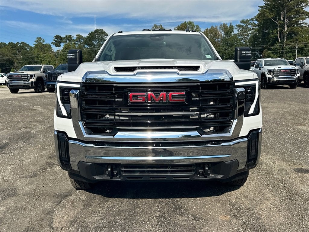 New 2026 GMC Sierra 3500 HD Pro DRW Truck