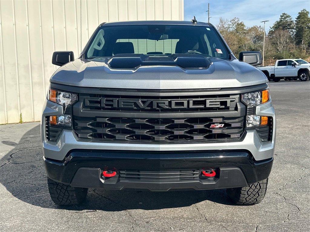 2025 Chevrolet Silverado 1500 Custom Trail Boss photo 3
