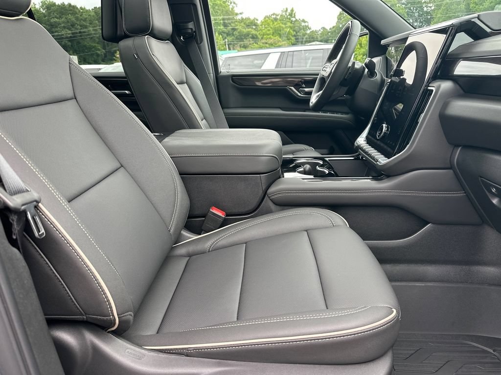 2026 GMC Yukon XL Elevation - Photo 14