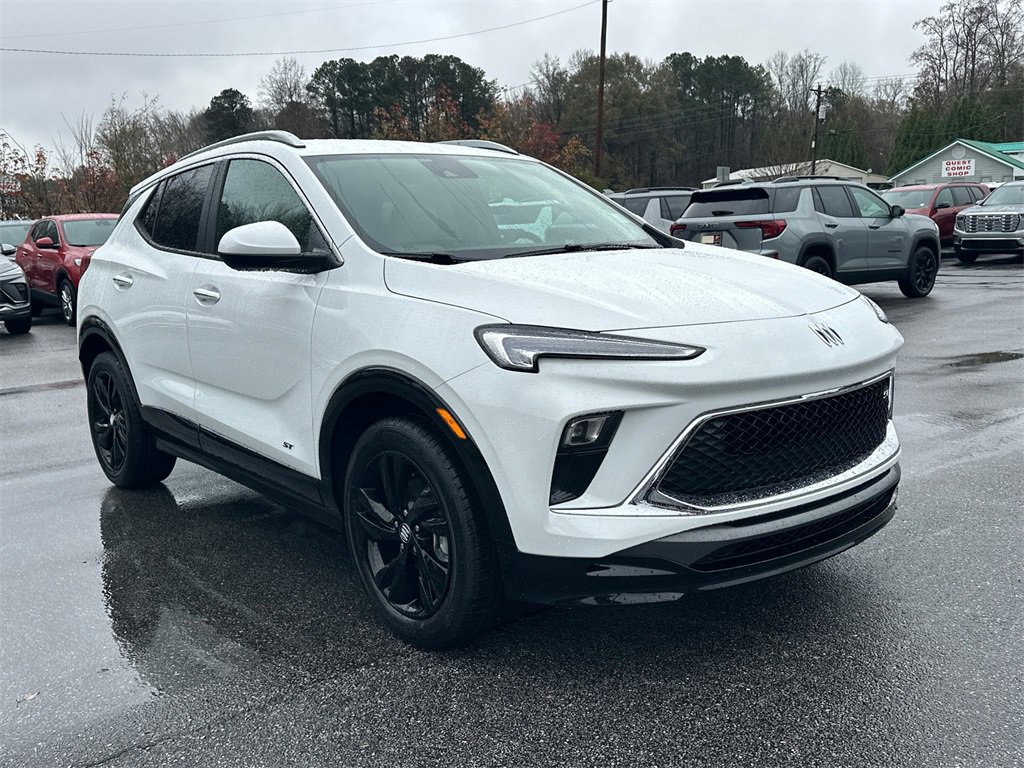 2026 Buick Encore GX Sport Touring photo 4