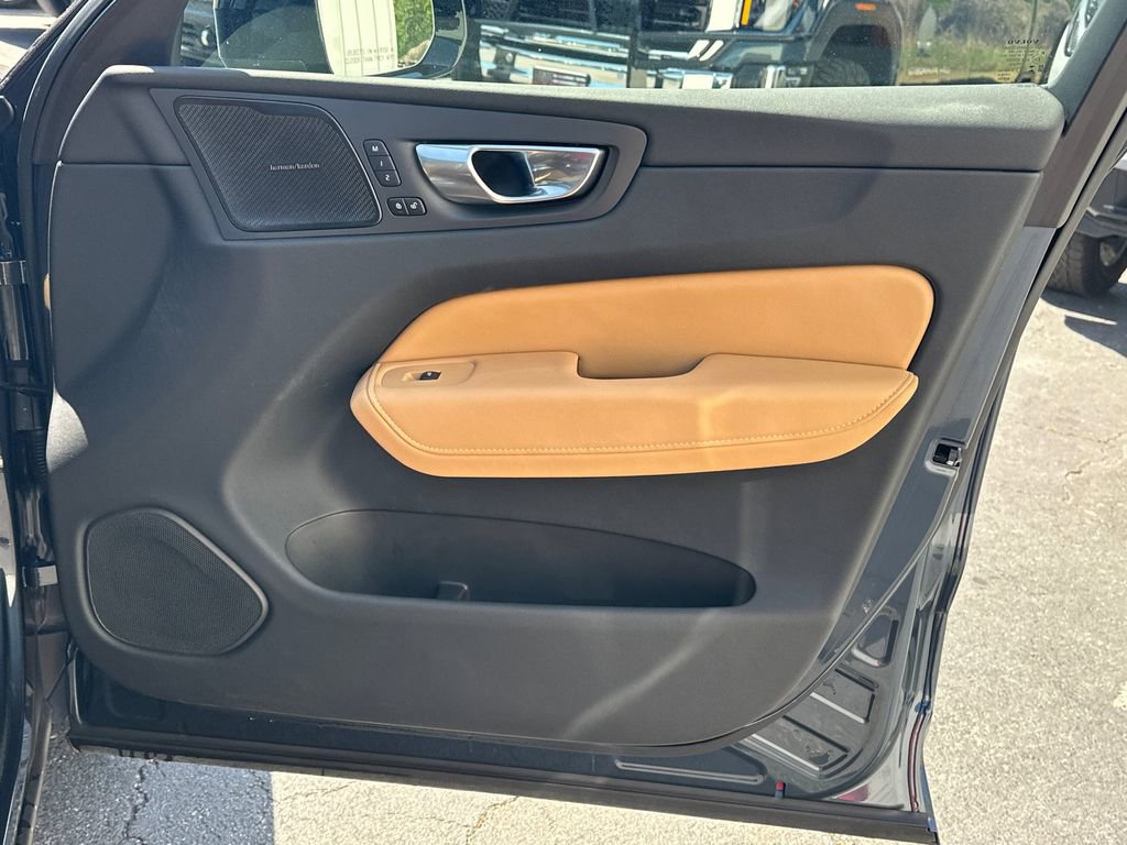 2024 Volvo XC60 Ultimate - Photo 15