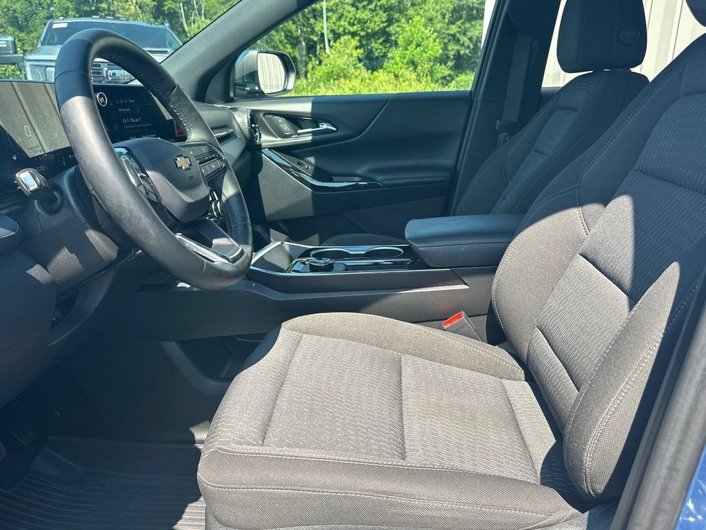 2026 Chevrolet Equinox LT - Photo 10