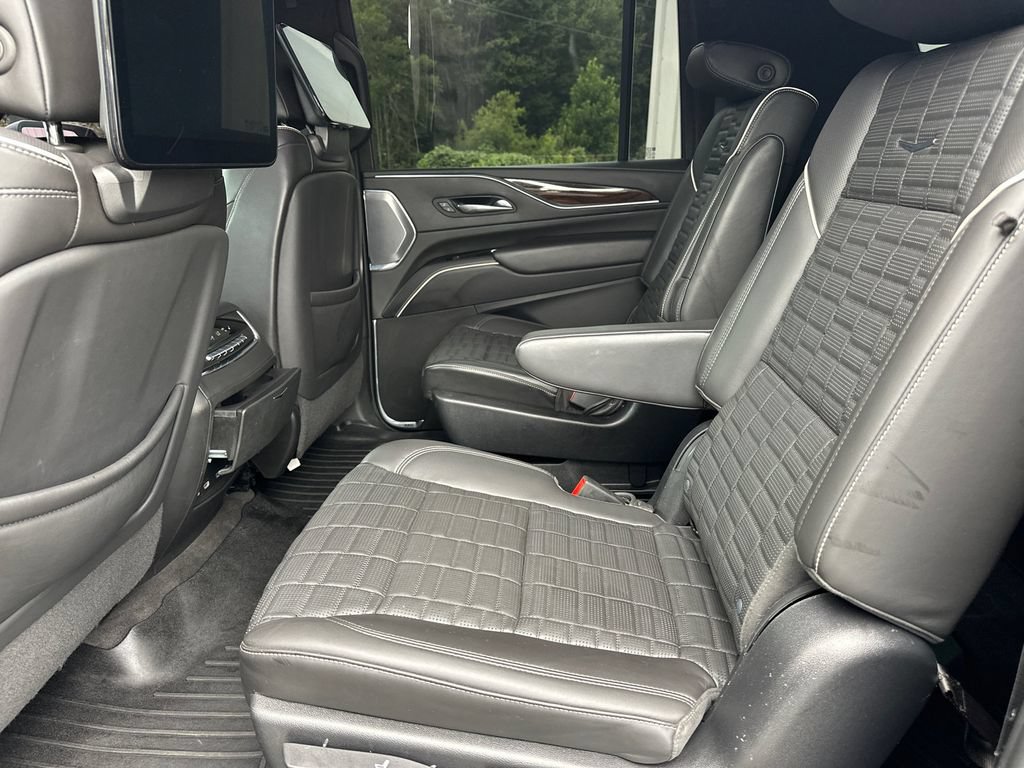 2022 Cadillac Escalade ESV Sport Platinum - Photo 19