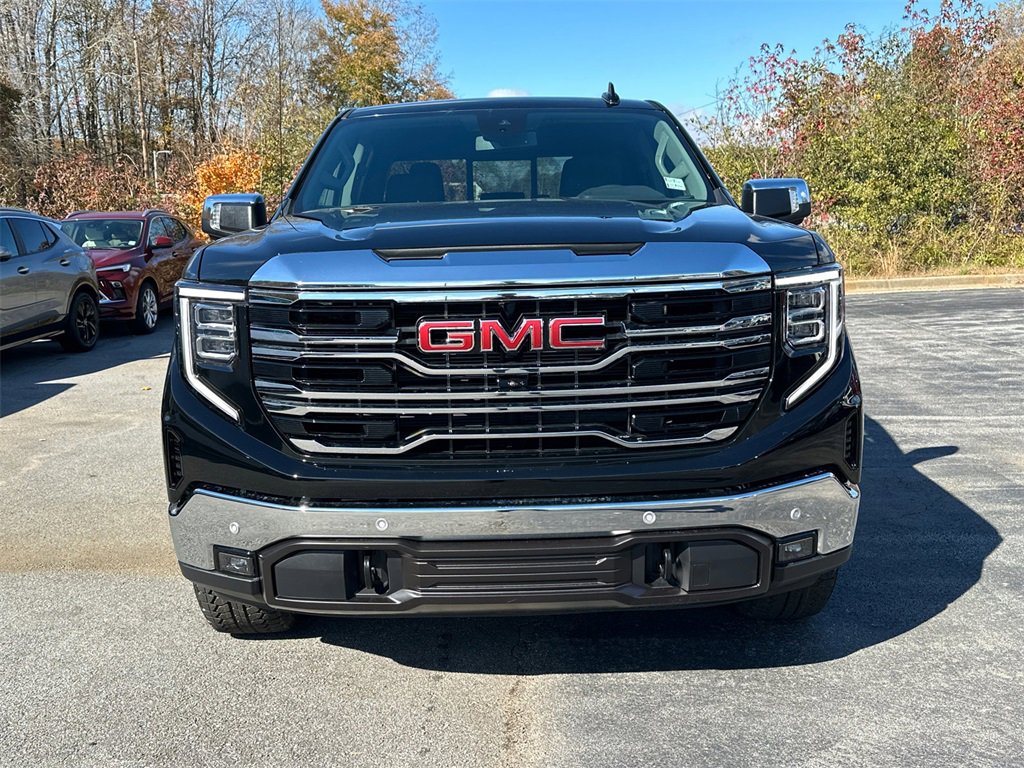 2025 Gmc Sierra 1500 SLT photo 3