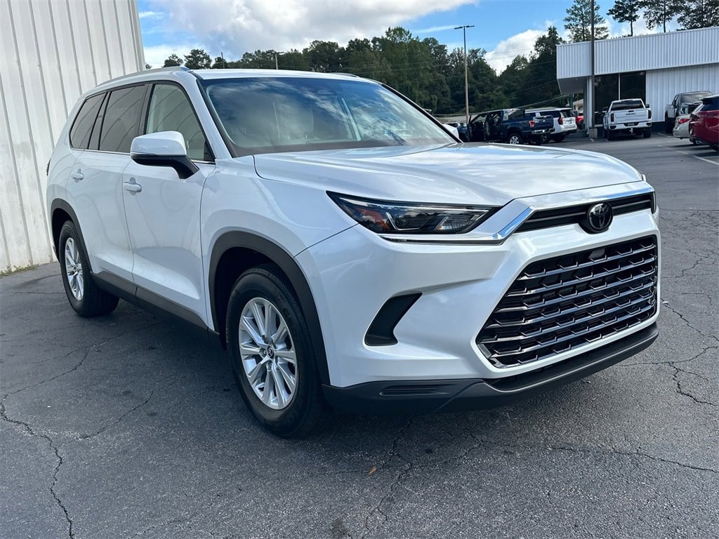 Used 2024 Toyota Grand Highlander XLE