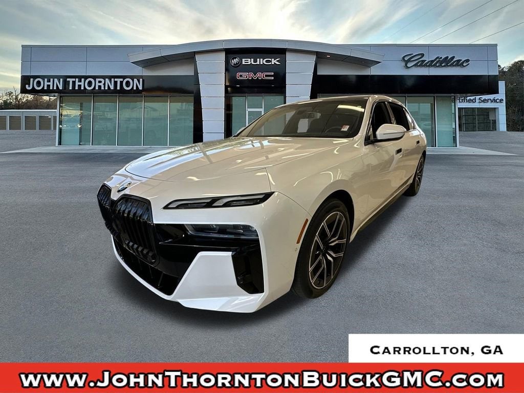 2023 BMW 7 Series 740i's photo