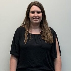 Staff member ISABELLE THOMAS from ID_d0c72edbaf74