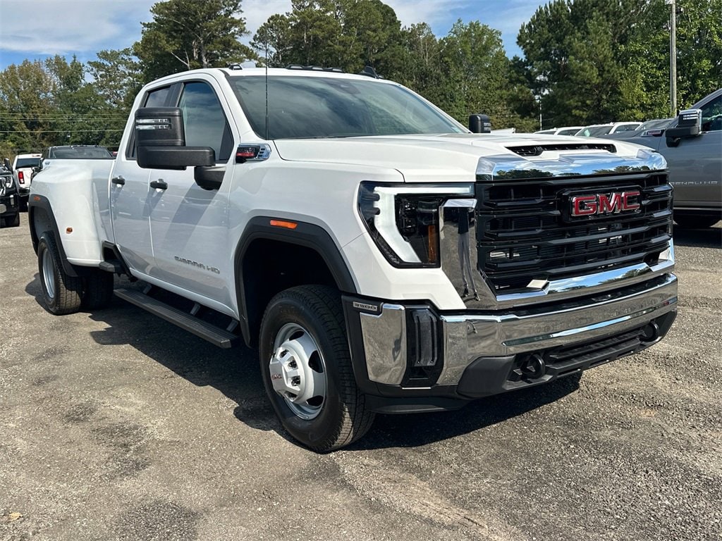 New 2026 GMC Sierra 3500 HD Pro DRW Truck