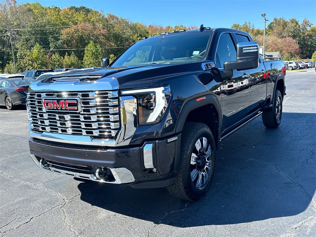 2025 Gmc Sierra 2500 HD Denali photo 2