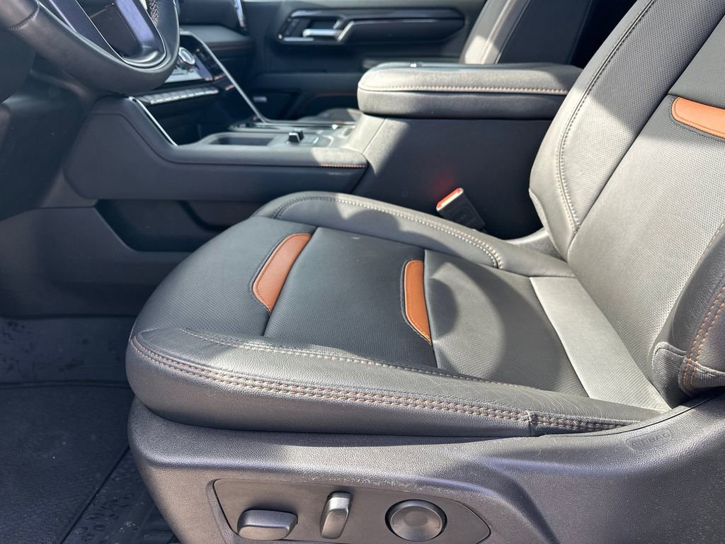 2024 GMC Sierra 2500HD AT4 - Photo 10