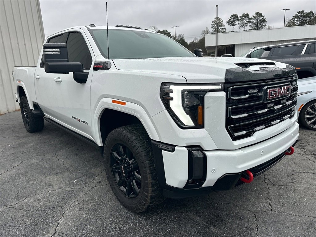 Used 2024 GMC Sierra 2500 HD AT4 Truck