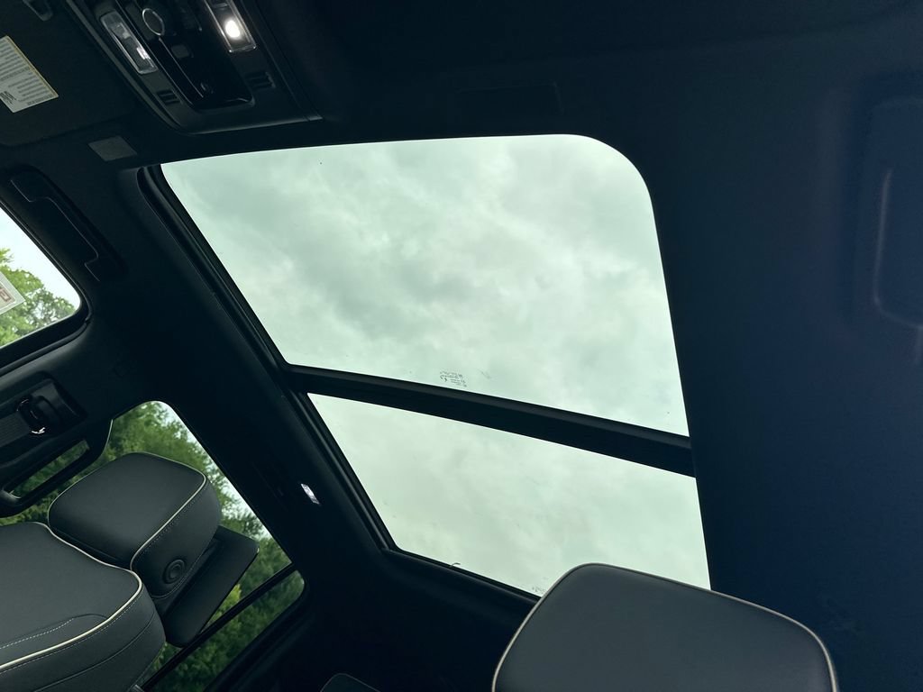 2026 GMC Yukon XL Elevation - Photo 33