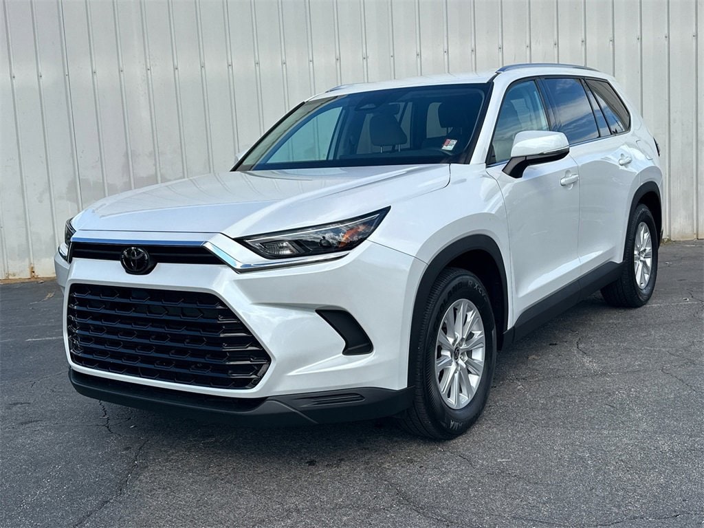 Used 2024 Toyota Grand Highlander XLE