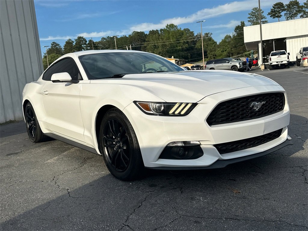 2015 Ford Mustang EcoBoost Premium photo 4