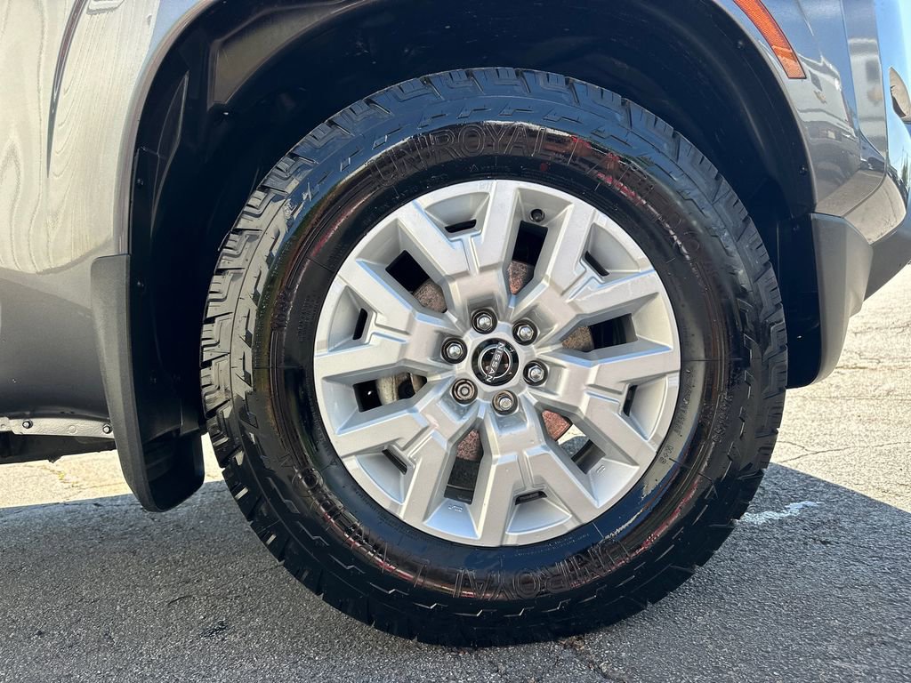 2022 Nissan Frontier SV - Photo 13