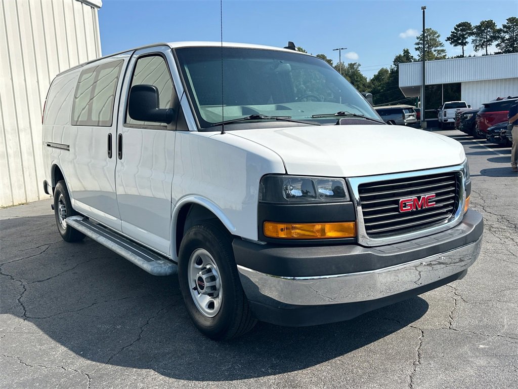 2021 Gmc Savana Cargo 2500 photo 3