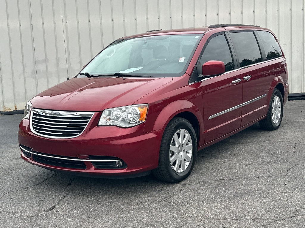 Used 2016 Chrysler Town & Country Touring with VIN 2C4RC1BG1GR222139 for sale in Carrollton, GA