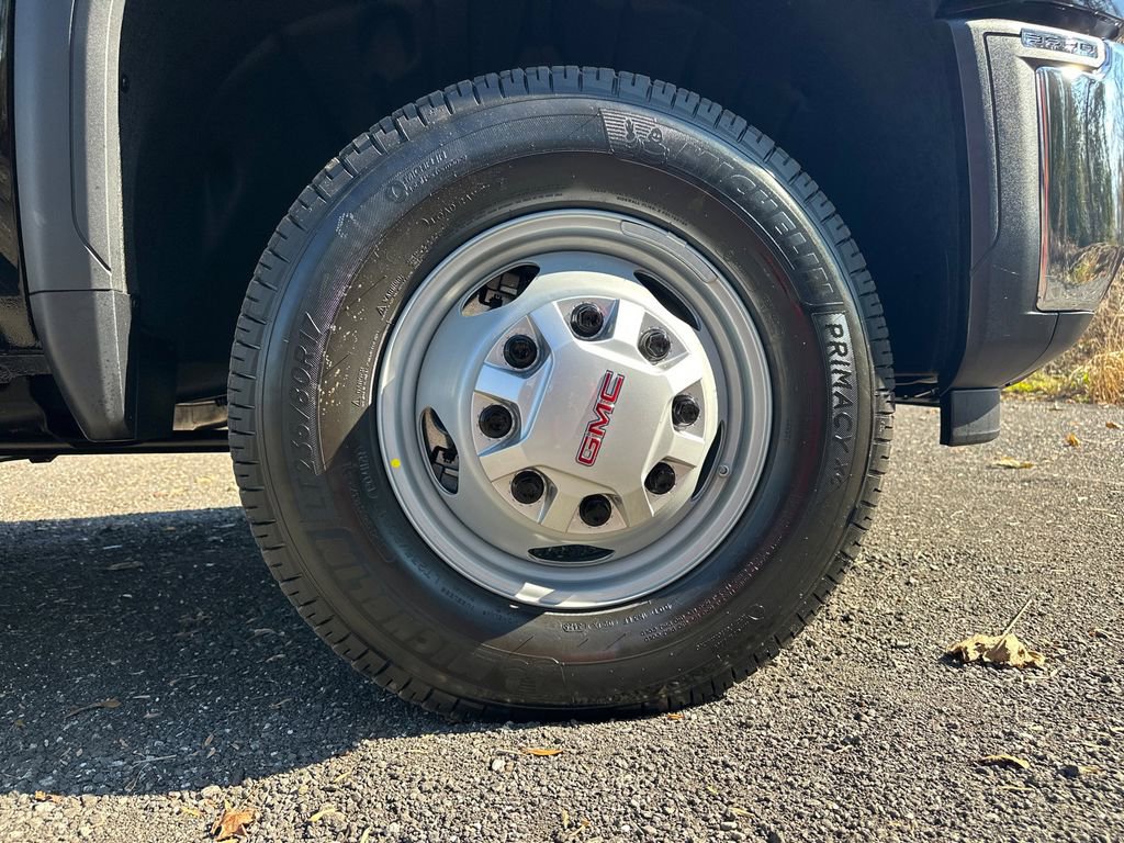 2026 GMC Sierra 3500HD Pro - Photo 13