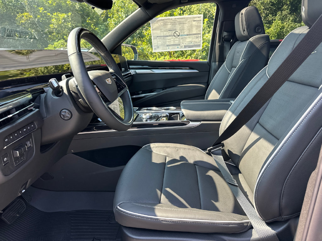 2026 Cadillac Escalade Sport - Photo 9
