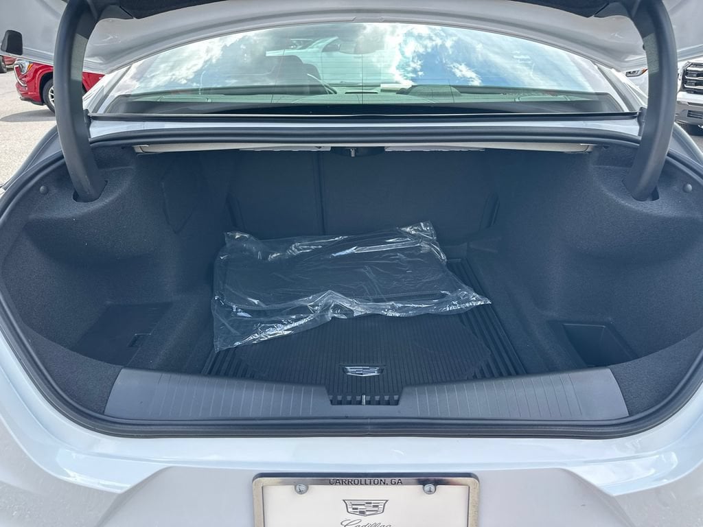2026 Cadillac CT4 V-Series - Photo 18