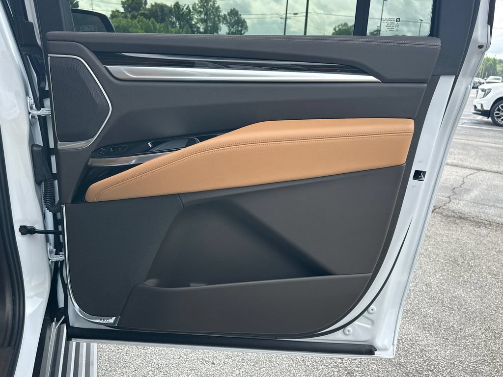 2026 Cadillac Escalade ESV Luxury - Photo 16