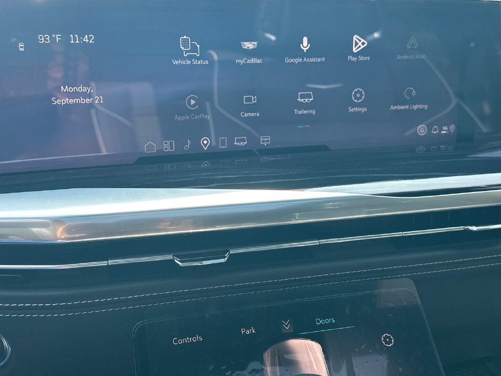 2026 Cadillac Escalade Sport - Photo 28