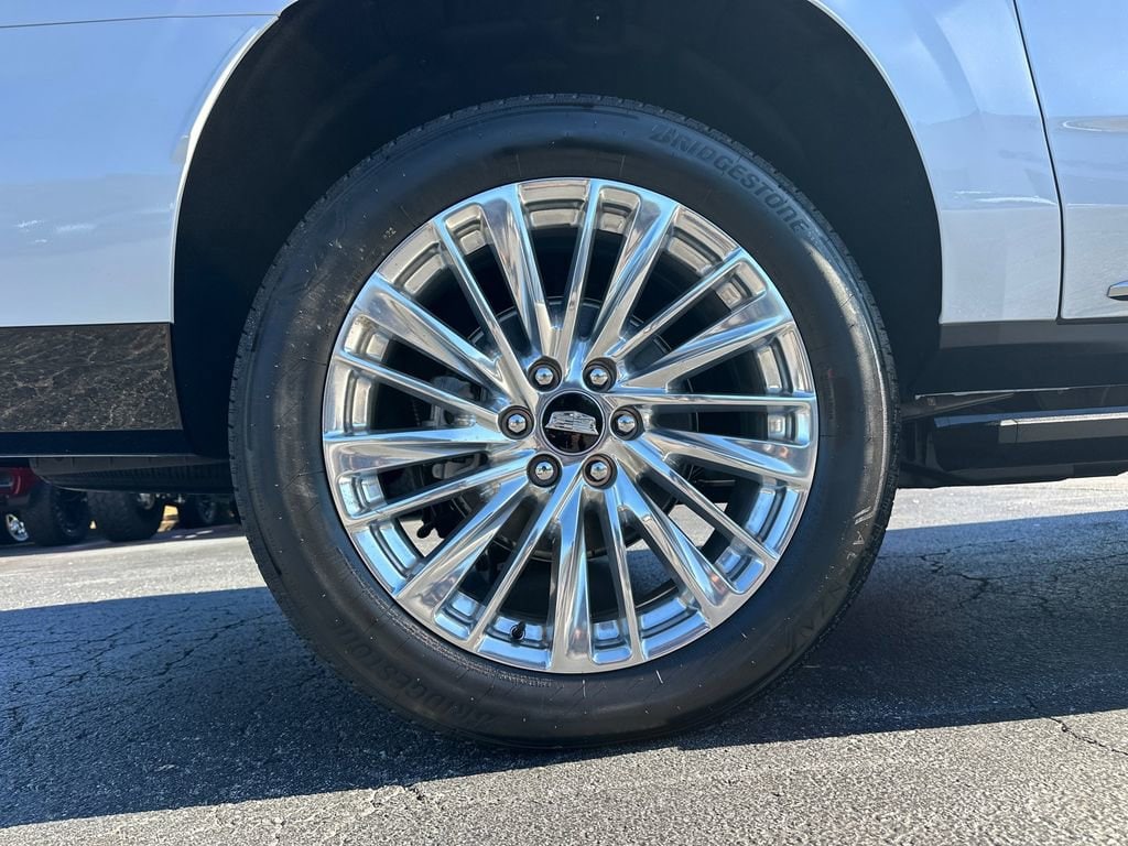 2026 Cadillac Escalade ESV Luxury - Photo 17