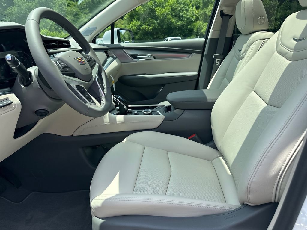 2026 Cadillac XT5 Premium Luxury - Photo 9