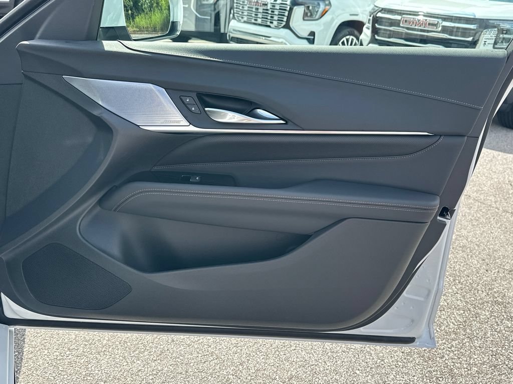 2026 Cadillac CT4 V-Series - Photo 14