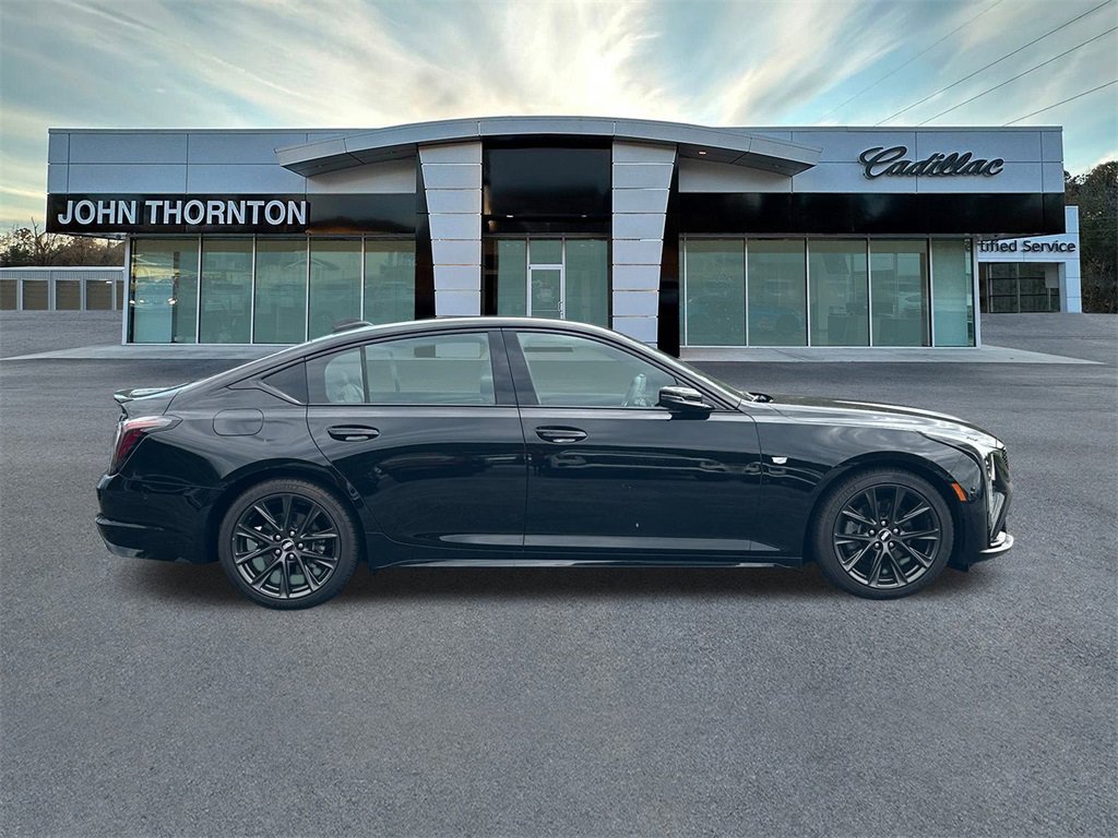 2025 Cadillac CT5 Sport photo 4