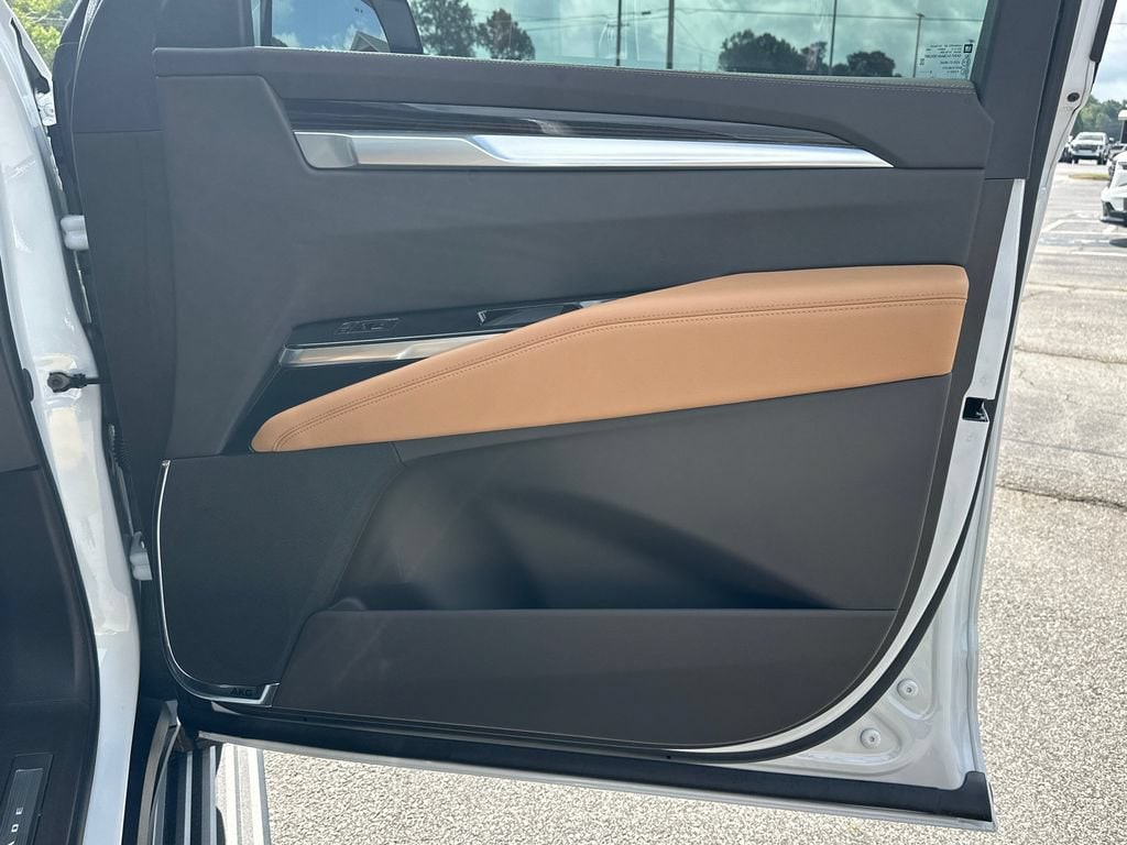 2026 Cadillac Escalade ESV Luxury - Photo 14