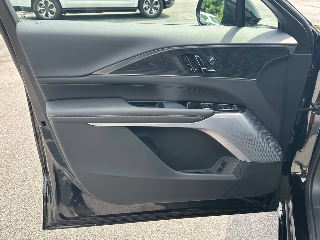 2026 Cadillac LYRIQ V - Photo 10