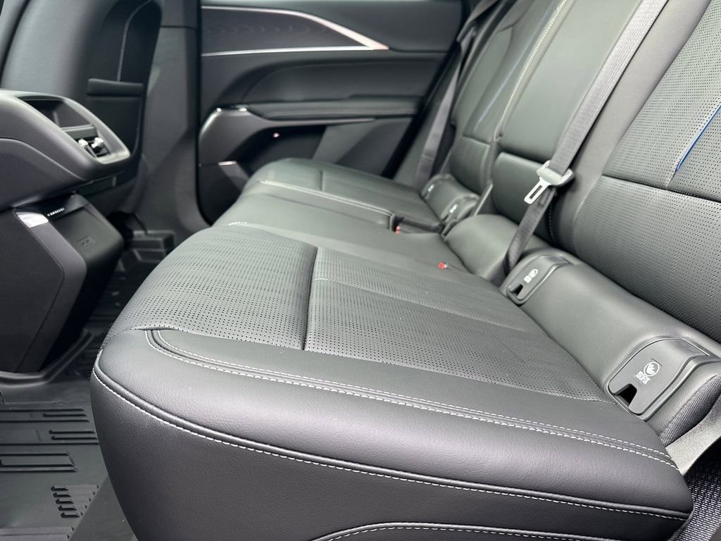 2025 Cadillac LYRIQ Sport 1 - Photo 20