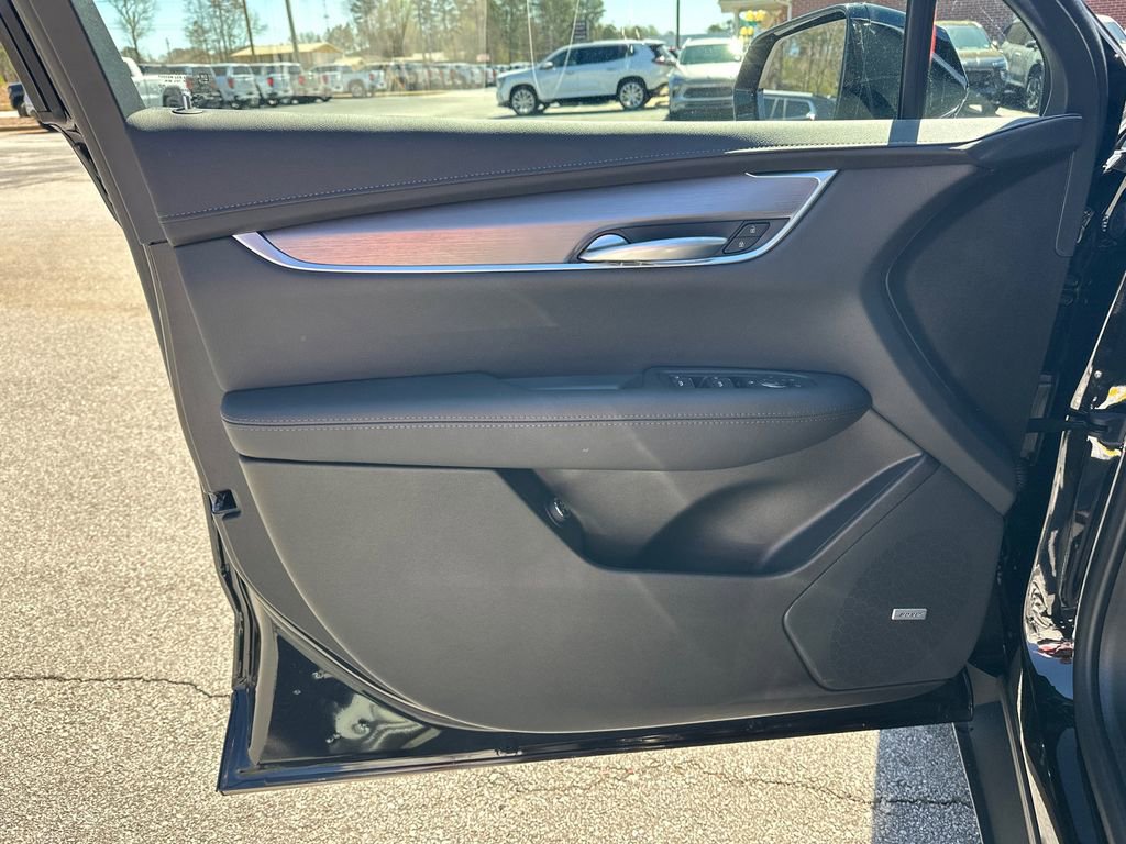 2026 Cadillac XT5 Luxury - Photo 10