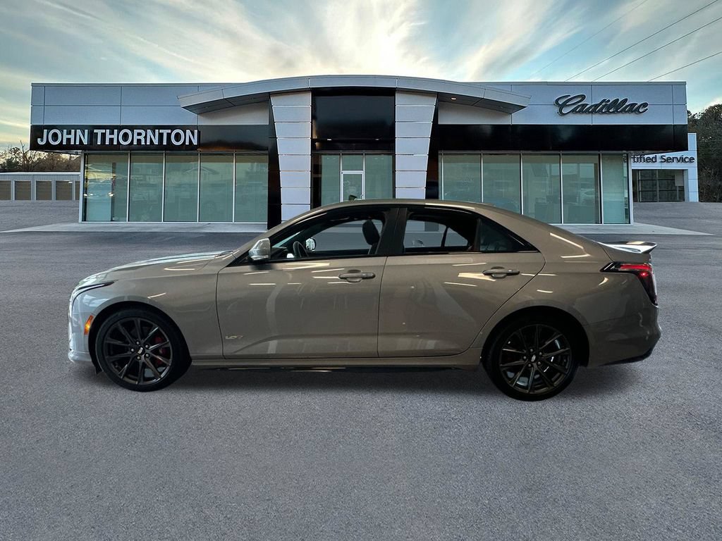 2026 Cadillac CT4 V-Series - Photo 8