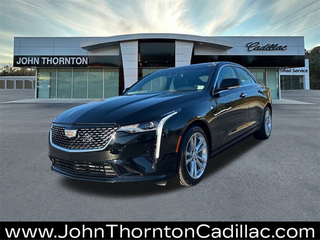 2026 Cadillac CT4 Luxury