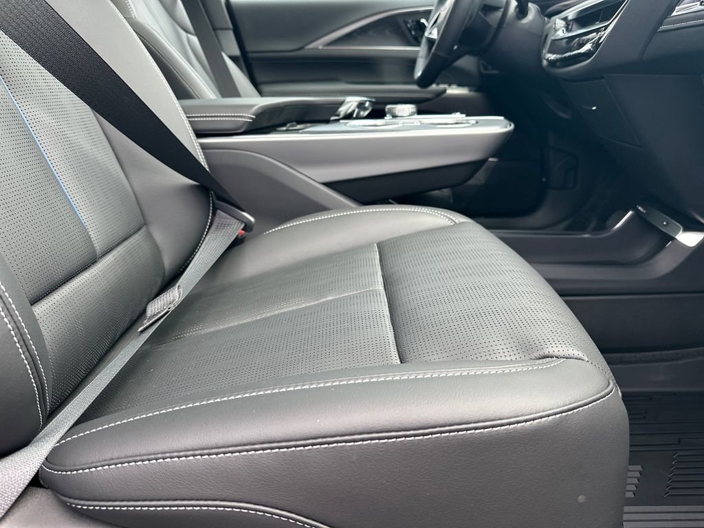 2025 Cadillac LYRIQ Sport 1 - Photo 13