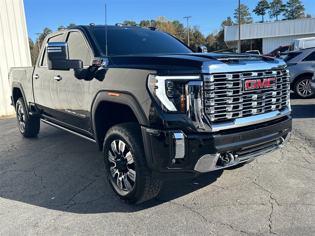 Used 2025 GMC Sierra 2500 HD Denali Truck