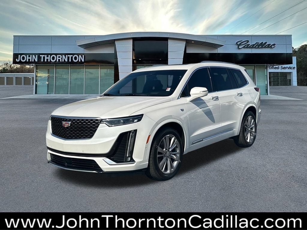 2023 Cadillac XT6 Premium Luxury