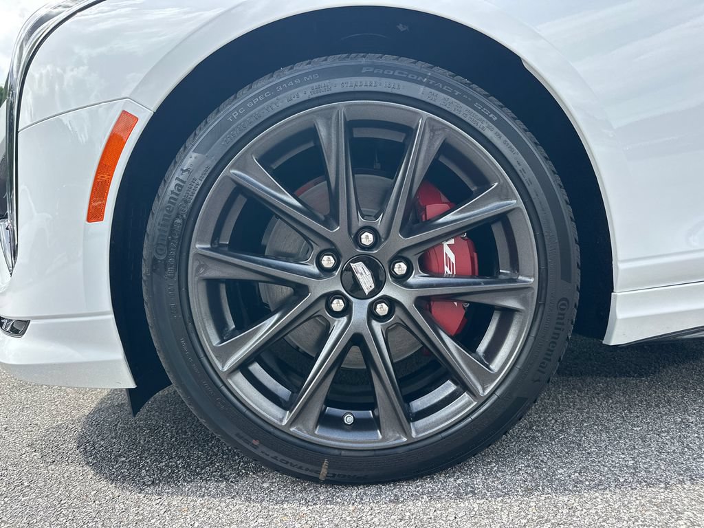 2026 Cadillac CT4 V-Series - Photo 11