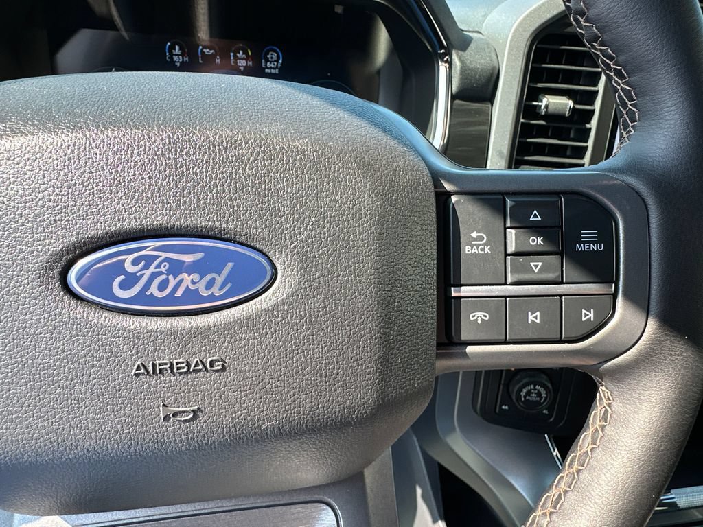 2025 Ford F-150 Lariat - Photo 26