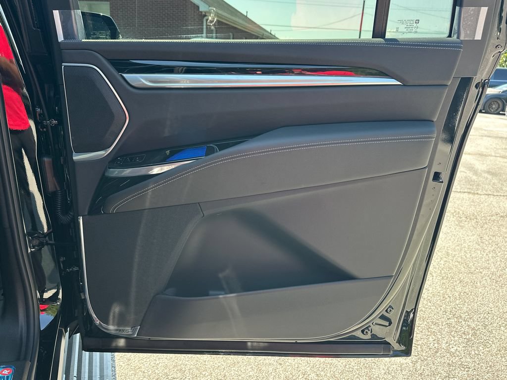 2026 Cadillac Escalade ESV Sport - Photo 16