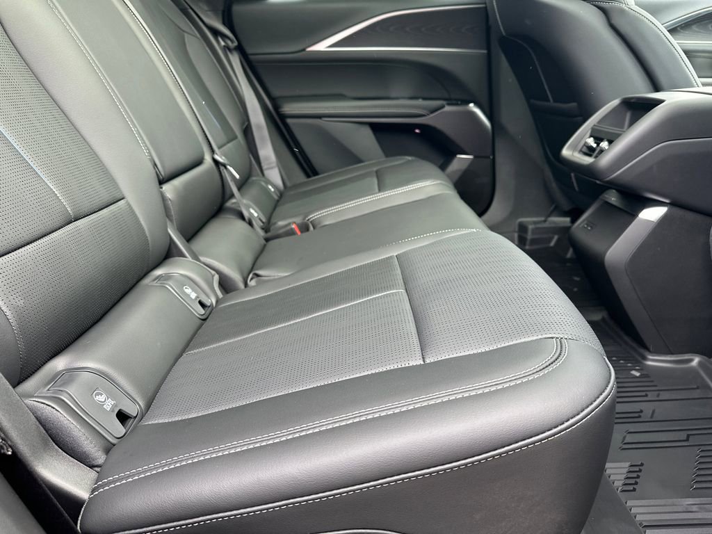 2025 Cadillac LYRIQ Sport 1 - Photo 15