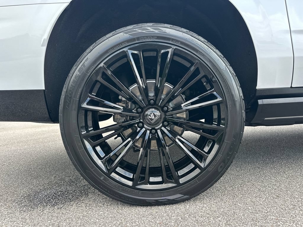 2026 Cadillac Escalade ESV Luxury - Photo 17
